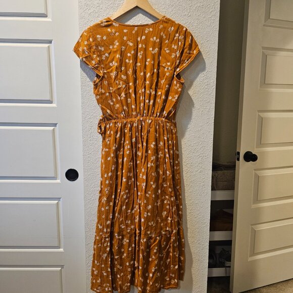 Old Navy Faux Wrap Midi Dress - Picture 5 of 6